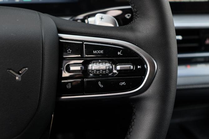 Chery Arrizo 8 с пробегом 2023 года, цена 1 899 000 рублей, 72255 км, седан, Автокод Объявления