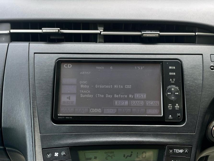 Toyota Prius III Рестайлинг (XW30) Краснодар  - изображение 16