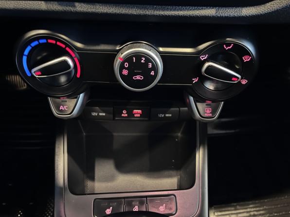 Kia Rio IV с пробегом 2019 года, цена 1 347 000 рублей, 164171 км, седан, Автокод Объявления