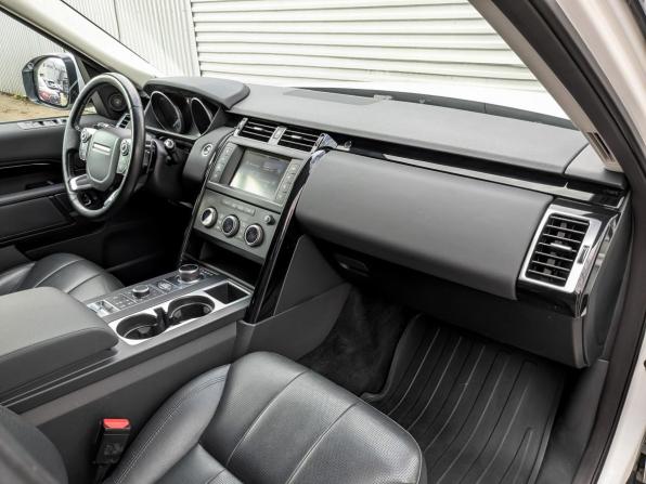Land Rover Discovery V с пробегом 2017 года, цена 3 725 000 рублей, 145371 км, внедорожник, Автокод Объявления
