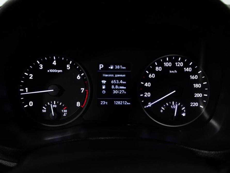 Hyundai Solaris II Санкт-Петербург  - изображение 13