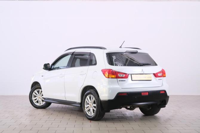 Mitsubishi ASX I с пробегом 2010 года, цена 1 119 000 рублей, 243000 км, внедорожник, Автокод Объявления
