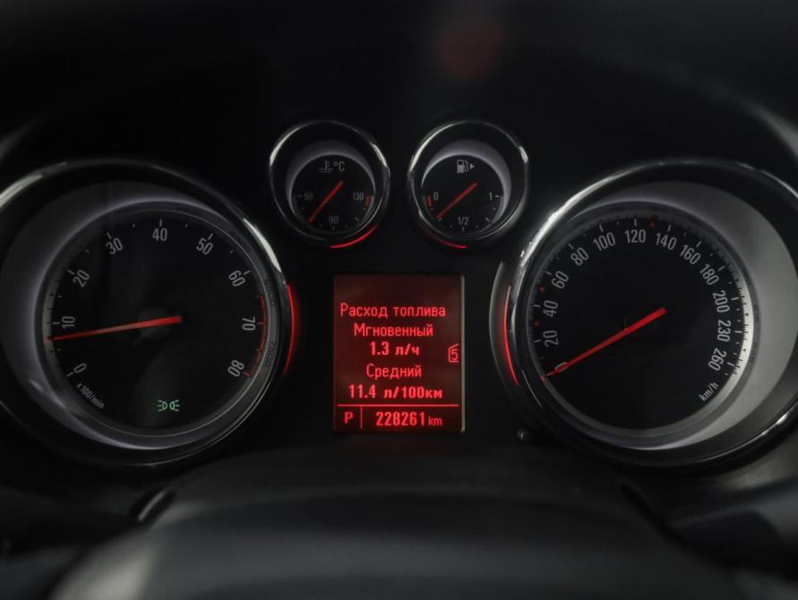 Opel Astra J Рестайлинг Санкт-Петербург  - изображение 12