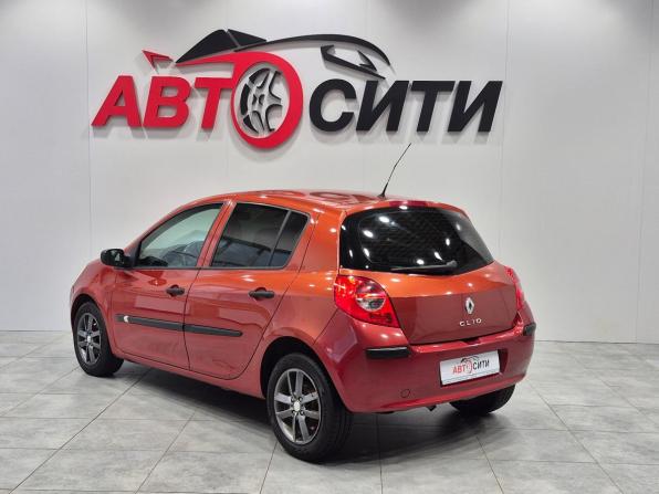 Renault Clio III с пробегом 2007 года, цена 440 000 рублей, 193855 км, хэтчбек, Автокод Объявления