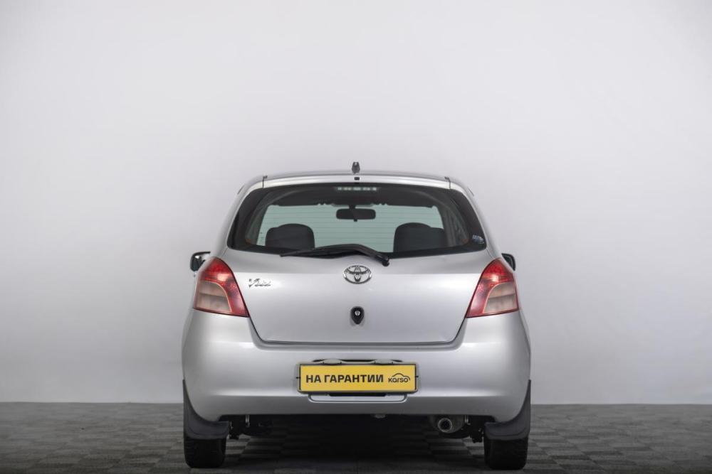 Toyota Vitz II (XP90) Томск  - изображение 5