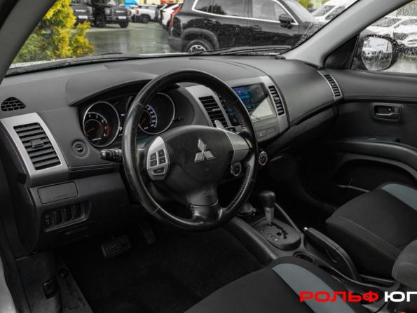 Mitsubishi Outlander II Рестайлинг с пробегом 2009 года, цена 1 088 000 рублей, 124215 км, внедорожник, Автокод Объявления