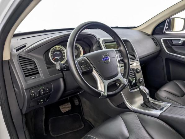 Volvo XC60 I с пробегом 2013 года, цена 2 090 000 рублей, 73000 км, внедорожник, Автокод Объявления