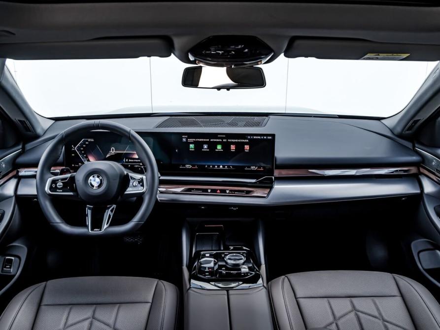 BMW 5 серии VIII (G60/G61/G68) Магнитогорск  - изображение 11