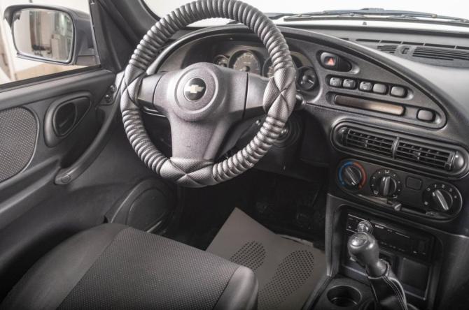 Chevrolet Niva I Рестайлинг с пробегом 2018 года, цена 899 000 рублей, 36000 км, внедорожник, Автокод Объявления