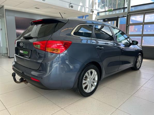 Kia Ceed II с пробегом 2014 года, цена 1 099 000 рублей, 212235 км, универсал, Автокод Объявления