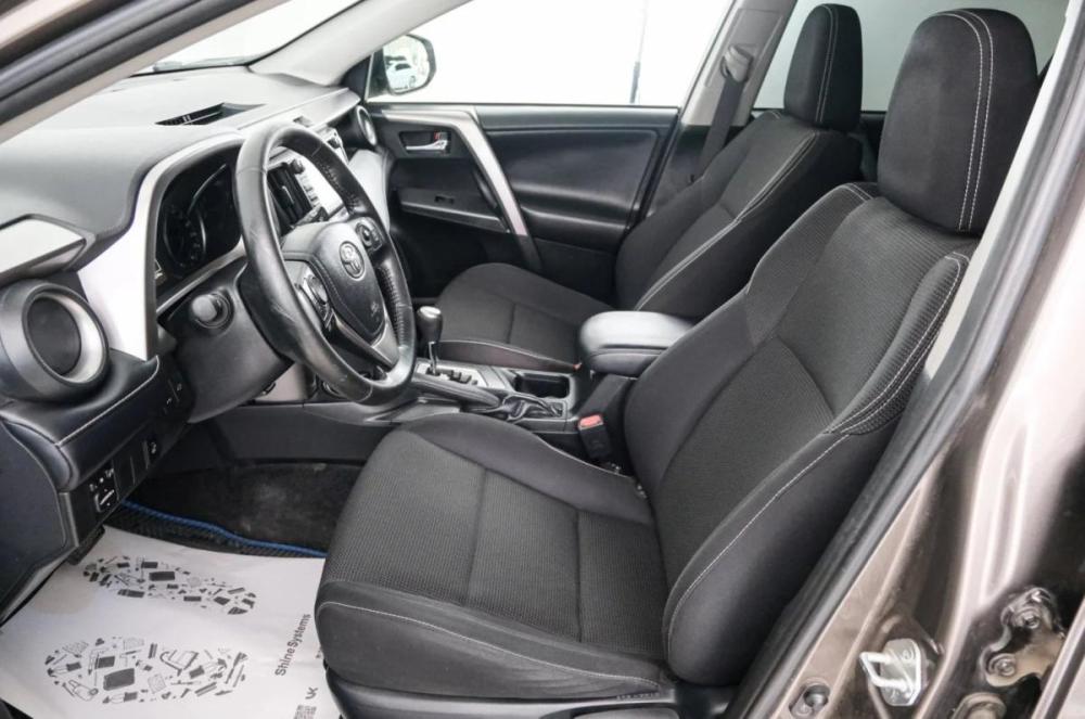 Toyota RAV4 IV (XA40) Рестайлинг Красноярск  - изображение 8