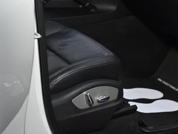Porsche Cayenne II (958) с пробегом 2013 года, цена 2 349 000 рублей, 136000 км, внедорожник, Автокод Объявления