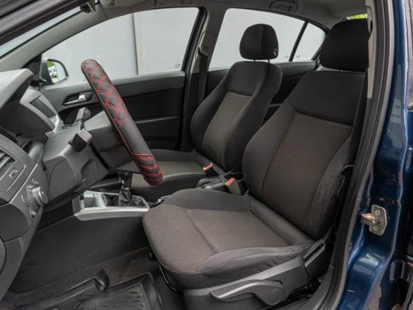 Opel Astra H Рестайлинг с пробегом 2011 года, цена 469 000 рублей, 206719 км, седан, Автокод Объявления