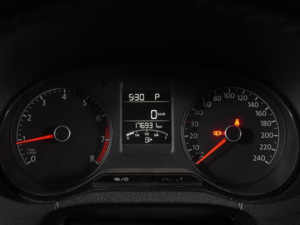 Volkswagen Polo V Рестайлинг с пробегом 2016 года, цена 929 000 рублей, 176931 км, седан, Автокод Объявления