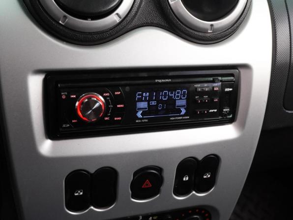 Renault Sandero I с пробегом 2012 года, цена 679 000 рублей, 110779 км, хэтчбек, Автокод Объявления