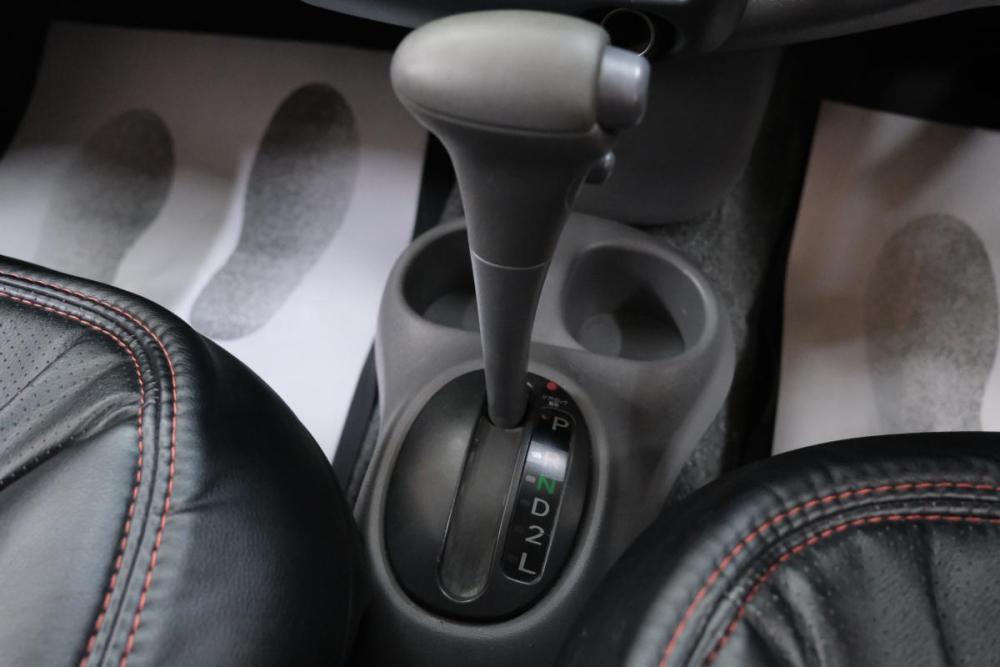 Toyota Vitz I (P10) Омск  - изображение 15
