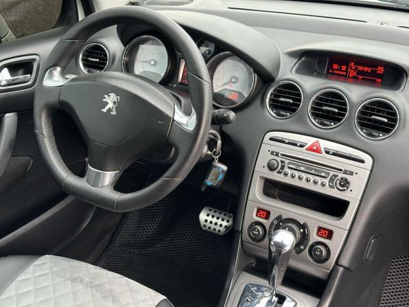 Peugeot 408 I с пробегом 2014 года, цена 590 000 рублей, 196588 км, седан, Автокод Объявления