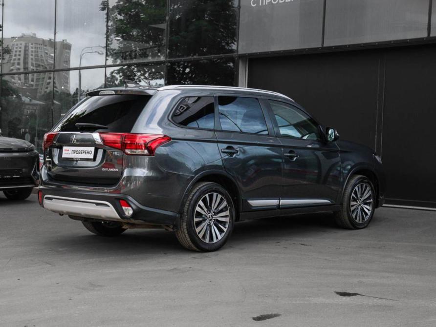 Mitsubishi Outlander III Рестайлинг 3 Москва  - изображение 4