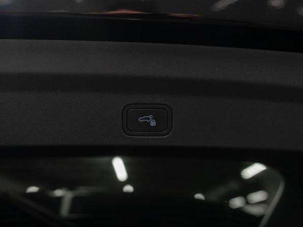Li Auto (Lixiang) L6 с пробегом 2024 года, цена 6 250 000 рублей, 50 км, внедорожник, Автокод Объявления