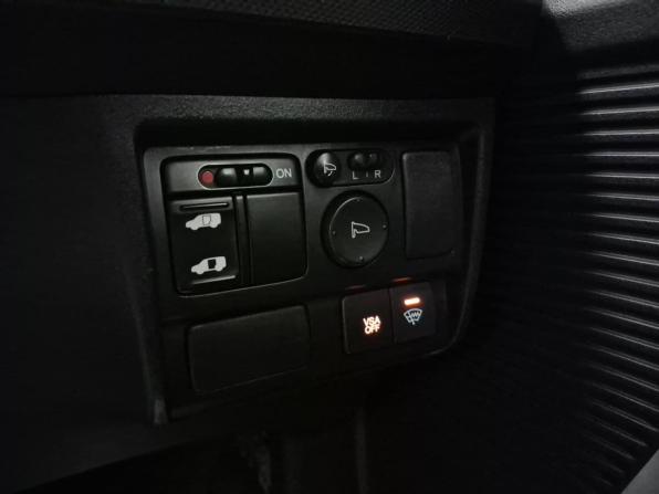 Honda Freed I с пробегом 2009 года, цена 990 000 рублей, 220130 км, компактвэн, Автокод Объявления