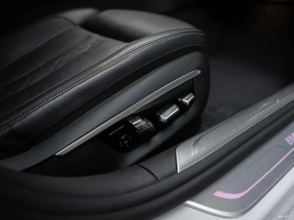 BMW 7 серии VI (G11/G12) с пробегом 2016 года, цена 3 340 000 рублей, 258000 км, седан, Автокод Объявления