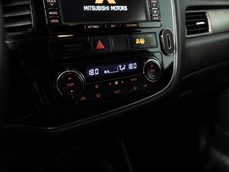 Mitsubishi Outlander III Санкт-Петербург  - изображение 17
