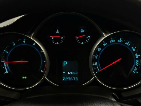 Chevrolet Cruze I Рестайлинг с пробегом 2013 года, цена 700 000 рублей, 223673 км, седан, Автокод Объявления