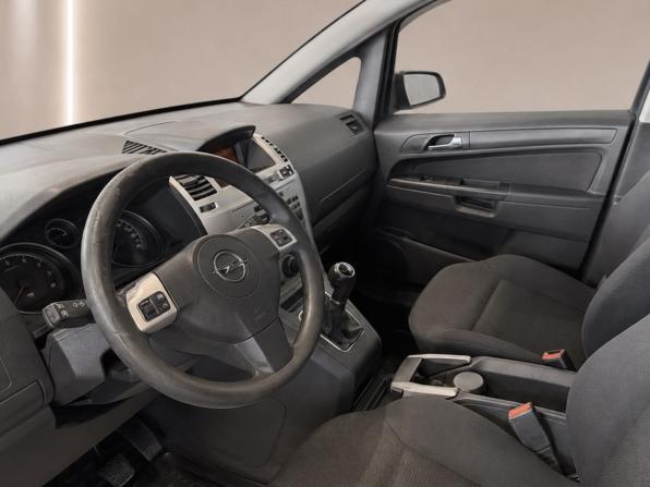 Opel Zafira B Рестайлинг с пробегом 2008 года, цена 595 000 рублей, 228995 км, компактвэн, Автокод Объявления
