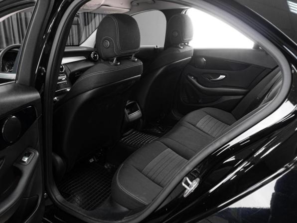 Mercedes-Benz C-Класс IV (W205) Рестайлинг с пробегом 2019 года, цена 2 489 000 рублей, 130372 км, седан, Автокод Объявления