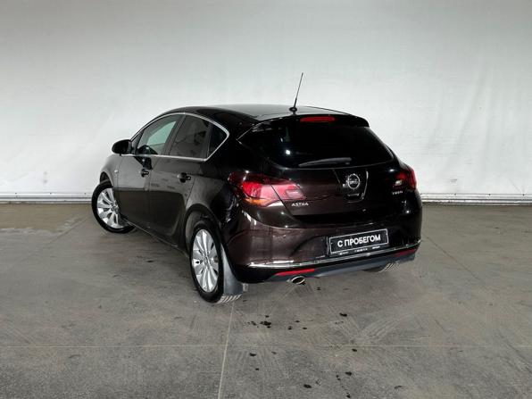 Opel Astra J Рестайлинг с пробегом 2014 года, цена 748 000 рублей, 187925 км, хэтчбек, Автокод Объявления