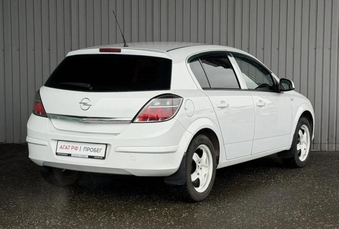Opel Astra H Рестайлинг с пробегом 2011 года, цена 490 000 рублей, 178987 км, хэтчбек, Автокод Объявления