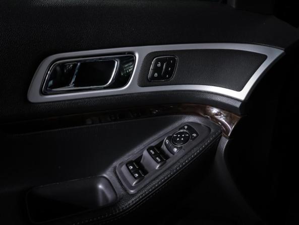 Ford Explorer V с пробегом 2013 года, цена 1 480 000 рублей, 254434 км, внедорожник, Автокод Объявления