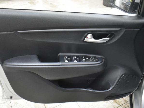 Kia Rio IV с пробегом 2019 года, цена 1 629 000 рублей, 52913 км, хэтчбек, Автокод Объявления