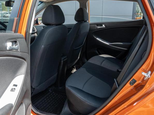 Hyundai Solaris I Рестайлинг с пробегом 2015 года, цена 1 050 000 рублей, 101565 км, хэтчбек, Автокод Объявления