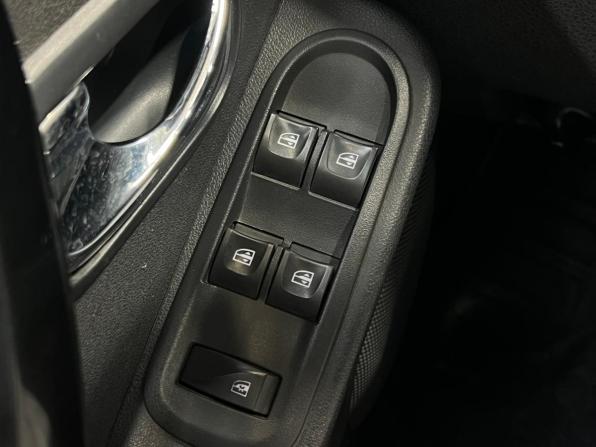 Renault Duster I Рестайлинг с пробегом 2019 года, цена 1 550 000 рублей, 80724 км, внедорожник, Автокод Объявления
