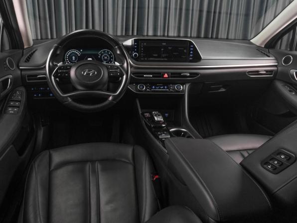 Hyundai Sonata VIII (DN8) с пробегом 2021 года, цена 2 599 000 рублей, 65109 км, седан, Автокод Объявления