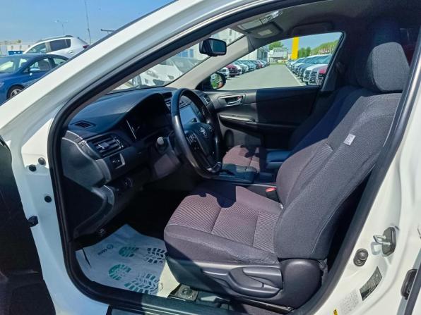 Toyota Camry VII (XV50) Рестайлинг с пробегом 2015 года, цена 1 966 995 рублей, 223173 км, седан, Автокод Объявления