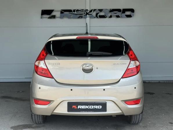 Hyundai Solaris I с пробегом 2011 года, цена 735 000 рублей, 164218 км, хэтчбек, Автокод Объявления