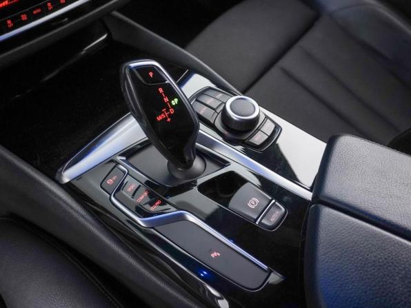 BMW 5 серии VII (G30/G31/G38) с пробегом 2020 года, цена 3 099 088 рублей, 194353 км, седан, Автокод Объявления