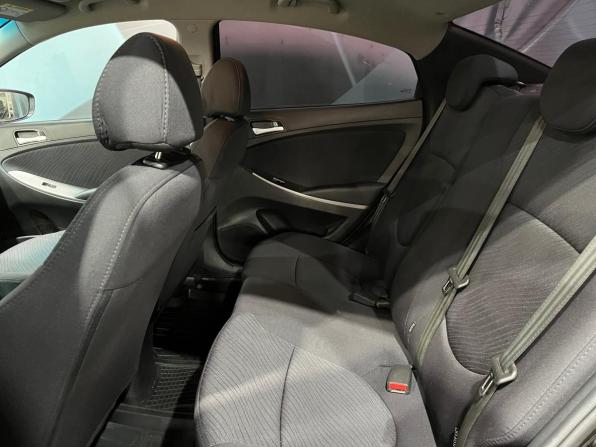 Hyundai Solaris I Рестайлинг с пробегом 2014 года, цена 1 042 000 рублей, 115295 км, седан, Автокод Объявления