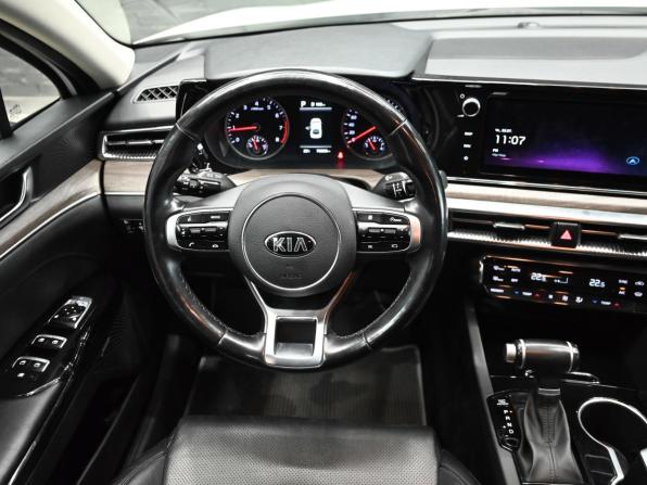 Kia K5 III с пробегом 2020 года, цена 2 990 000 рублей, 75930 км, седан, Автокод Объявления
