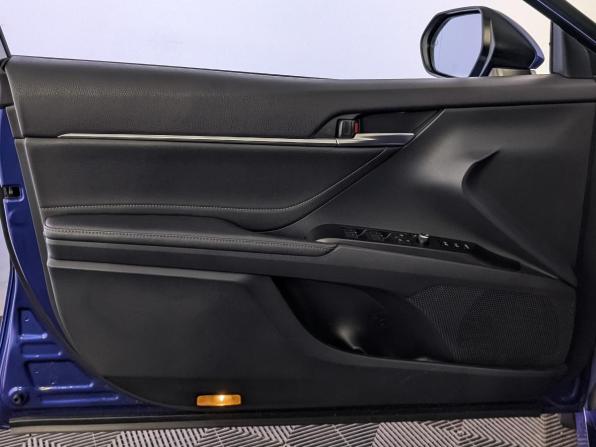 Toyota Camry VIII (XV70) Рестайлинг с пробегом 2021 года, цена 3 450 000 рублей, 67250 км, седан, Автокод Объявления