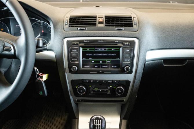 Skoda Octavia II (A5) Рестайлинг с пробегом 2012 года, цена 1 249 000 рублей, 208113 км, универсал, Автокод Объявления