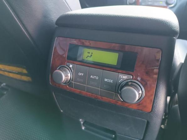 Toyota Highlander II (XU40) Рестайлинг с пробегом 2012 года, цена 1 950 000 рублей, 304362 км, внедорожник, Автокод Объявления