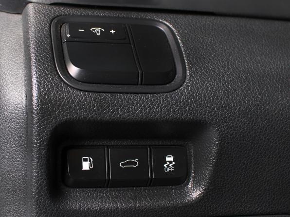 Kia Optima IV Рестайлинг с пробегом 2019 года, цена 2 060 000 рублей, 86500 км, седан, Автокод Объявления