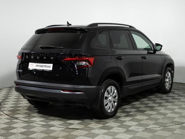 Skoda Karoq I с пробегом 2021 года, цена 2 035 700 рублей, 75000 км, внедорожник, Автокод Объявления