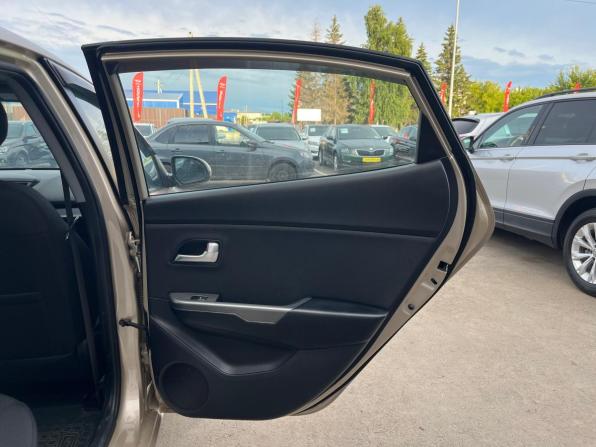 Kia Rio III с пробегом 2014 года, цена 980 000 рублей, 97153 км, седан, Автокод Объявления
