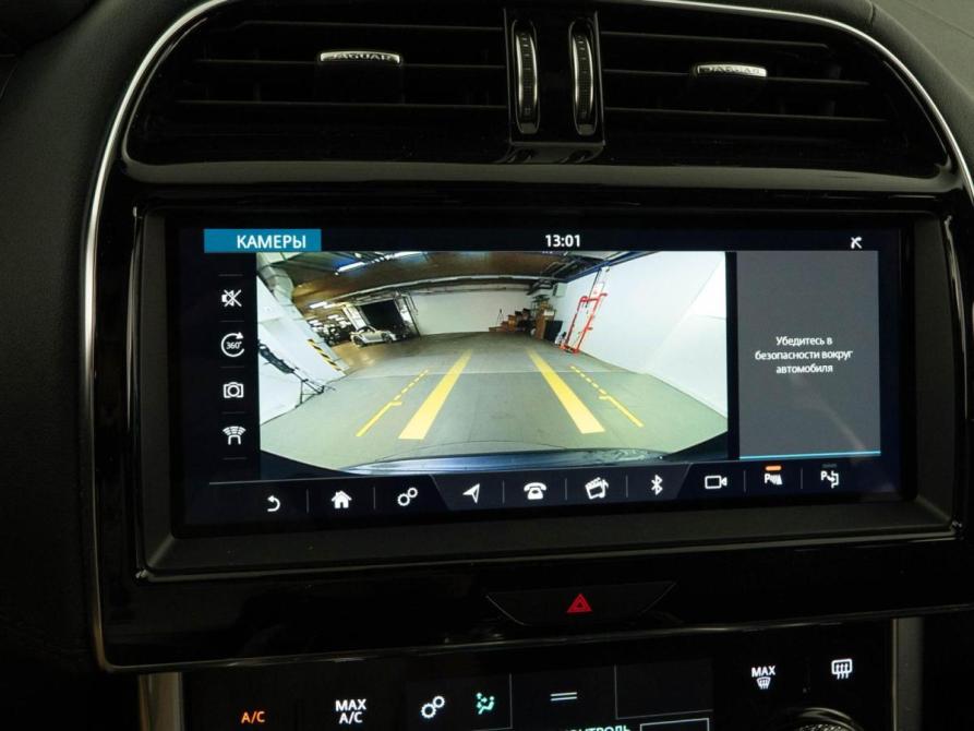 Jaguar XE I Рестайлинг Москва  - изображение 12