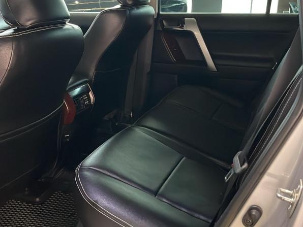 Toyota Land Cruiser Prado 150 Series Рестайлинг 1 с пробегом 2015 года, цена 3 500 000 рублей, 204959 км, внедорожник, Автокод Объявления