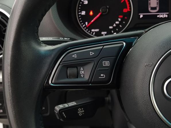 Audi A3 III (8V) Рестайлинг с пробегом 2018 года, цена 1 899 000 рублей, 105043 км, седан, Автокод Объявления